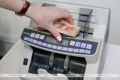 В Беларуси продолжается переориентация сберегательной активности в пользу срочных рублевых депозитов