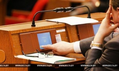 Депутаты приняли в первом чтении изменения в закон о СМИ