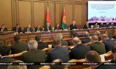 Лукашенко ждет от правительства нового стиля работы и устранения разобщенности