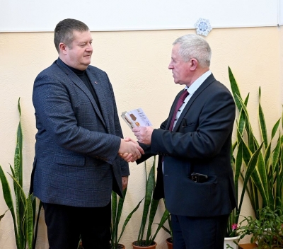 Фотофакт: юбилейные медали были вручены ветеранам и членам Коммунистической партии Беларуси