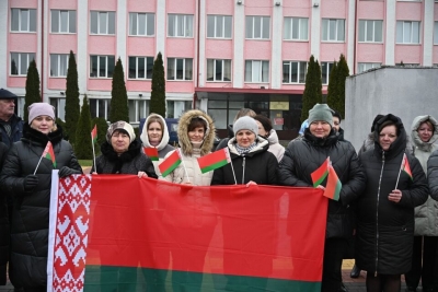 Хотимчане приняли участие в автопробеге в поддержку Президента Республики Беларусь Александра Лукашенко (фото)
