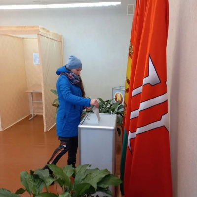 Фотофакт: досрочное голосование на выборах Президента продолжается на Хотимщине