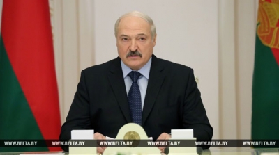 Лукашенко считает необходимым продолжать работу по упрощению въезда иностранцев в Беларусь