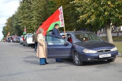 Автопробег «За единую Беларусь» прошел в честь Дня народного единства