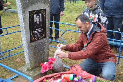 На гражданском кладбище а/г Забелышин прошло мероприятие, приуроченное 80-ой годовщине со дня захоронения воина-красноармейца Лухтина Герасима Павловича