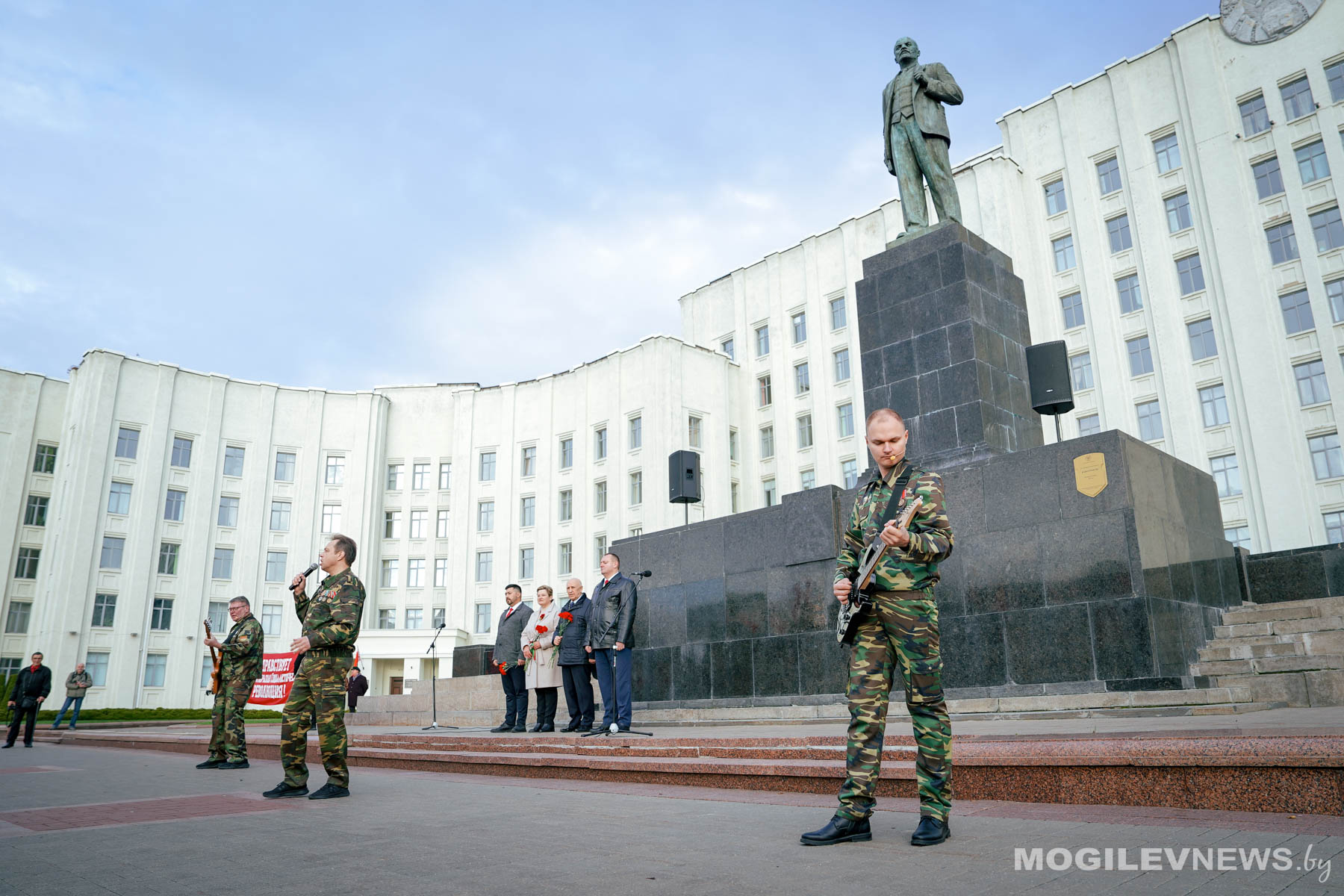 miting-v-mogileve-v-108-yu-godovshchinu-oktyabrskoy-revolyutsii_13