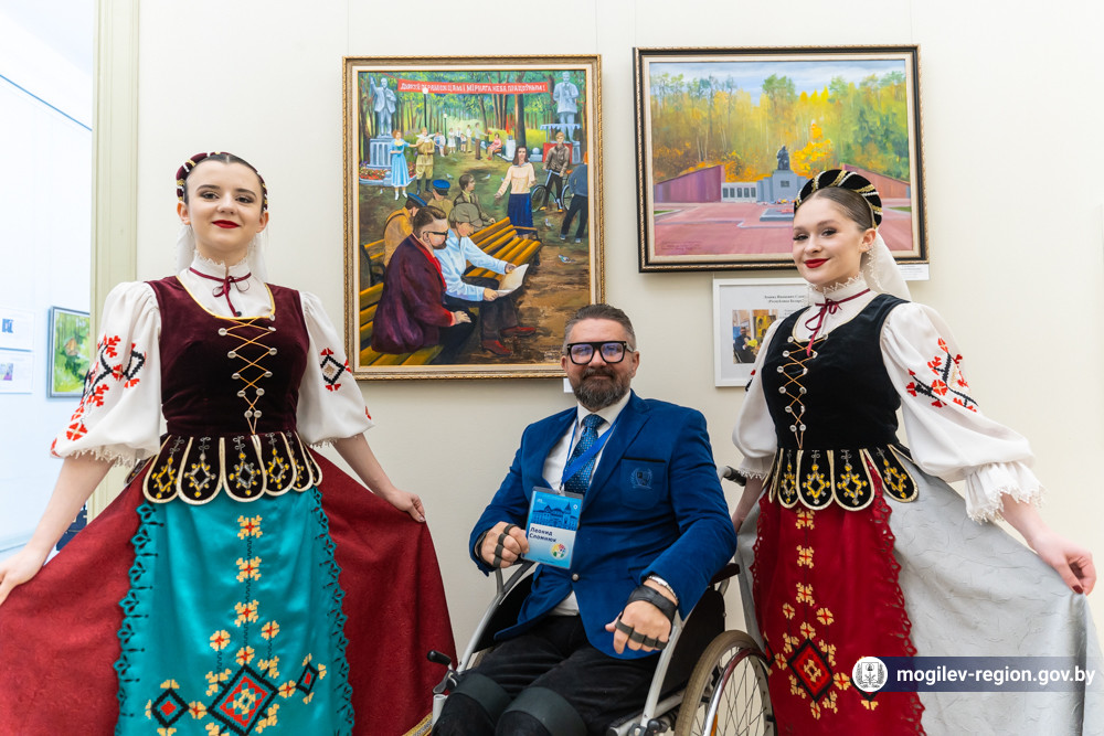 itogovaya-vystavka-xxix-mezhdunarodnogo-plenera-po-zhivopisi-obraz-rodiny-v-izobrazitelnom-iskusstve_0