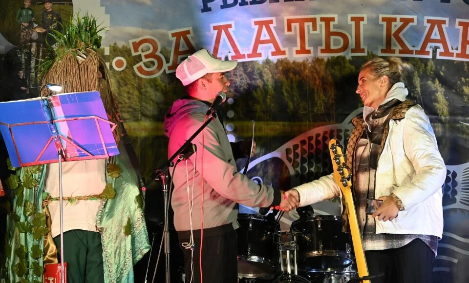 smotrite-kak-v-khotimske-proshel-pervyy-den-tretego-regionalnogo-rybolovnogo-festivalya-zalaty-karas_35