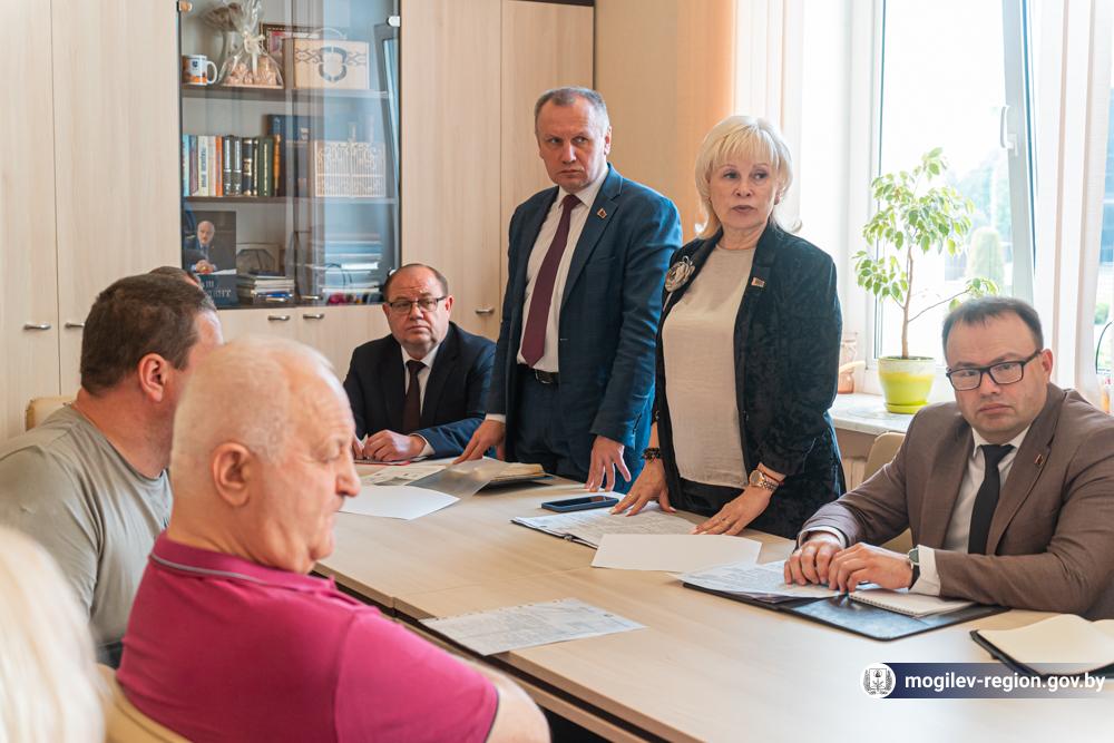 anatoliy-isachenko-provel-lichnyy-priem-grazhdan_7