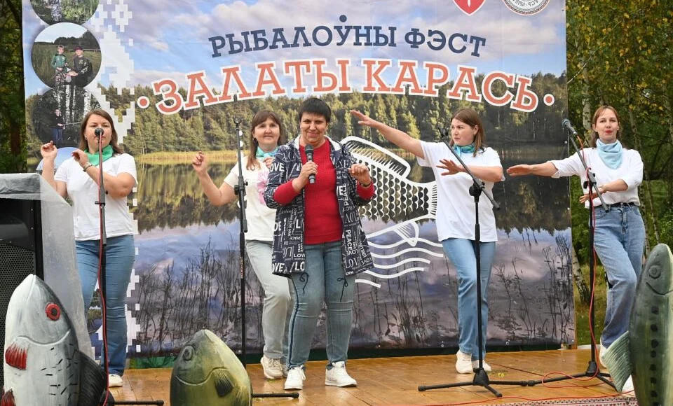 smotrite-kak-v-khotimske-proshel-pervyy-den-tretego-regionalnogo-rybolovnogo-festivalya-zalaty-karas_18