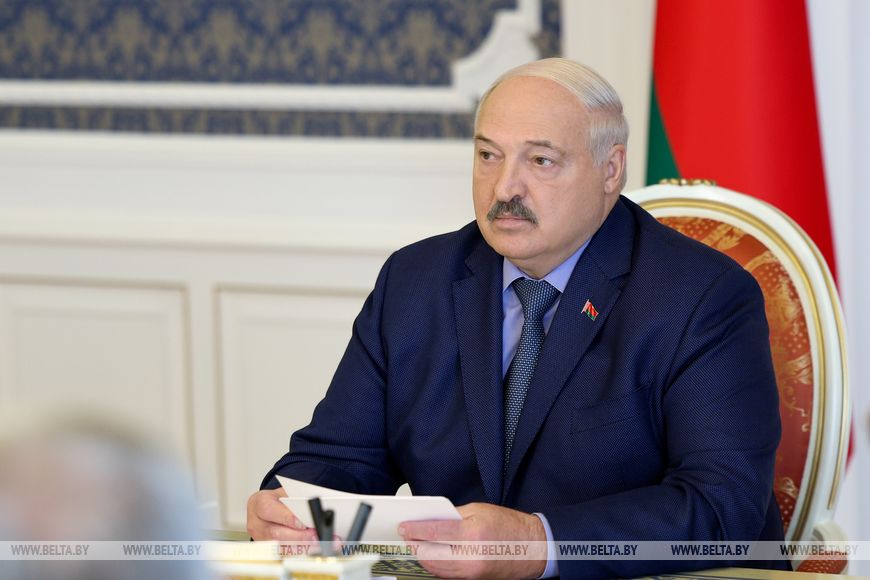 proizvodstvo-raket-v-tsentre-vnimaniya-lukashenko-prezident-trebuet-opredelitsya-s-razvitiem-otrasli_1