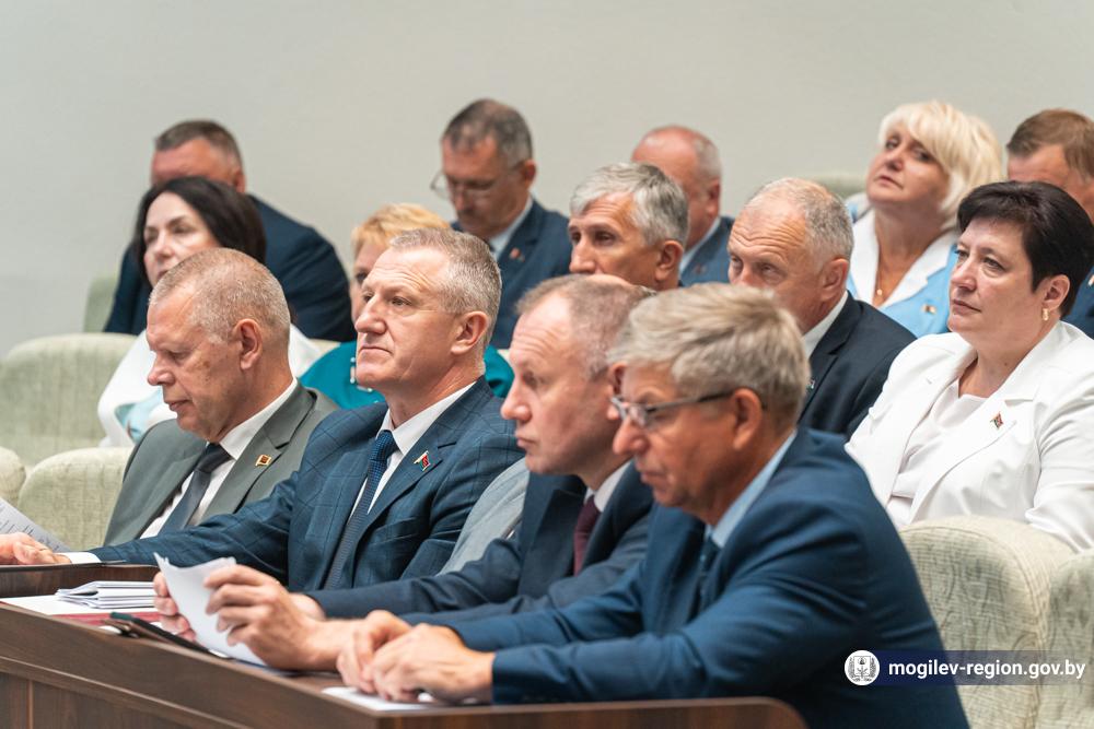 ocherednaya-dvadtsat-tretya-sessiya-mogilevskogo-oblastnogo-soveta-deputatov_11