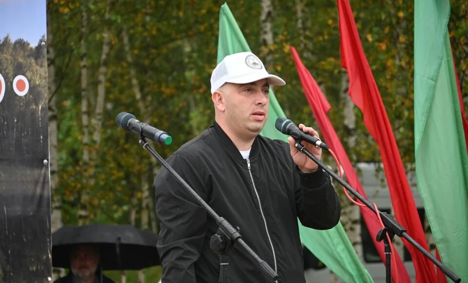 smotrite-kak-v-khotimske-proshel-pervyy-den-tretego-regionalnogo-rybolovnogo-festivalya-zalaty-karas_2